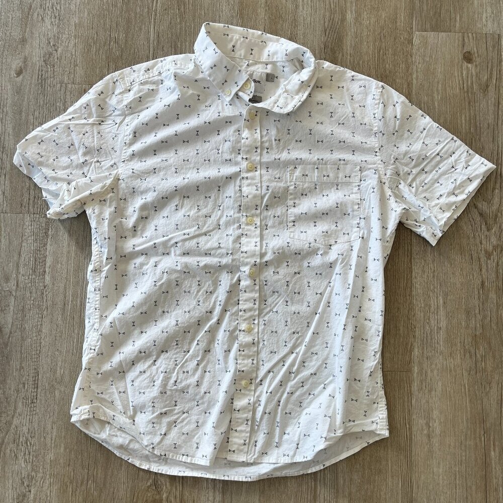 Mens Goodfellow & Co White Button Up Shirt - L
